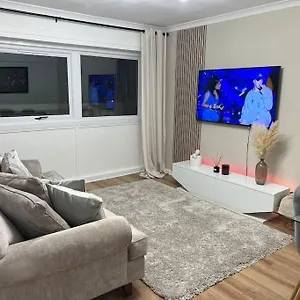 Apartamento Stunning 2-bed In The Heart Of Aberdeen*, Aberdeen